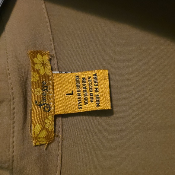 Finesse Blouse (Size L) Light Brown / Dk  Tan Color ~ High /Low Flownce Hem - Picture 3 of 7